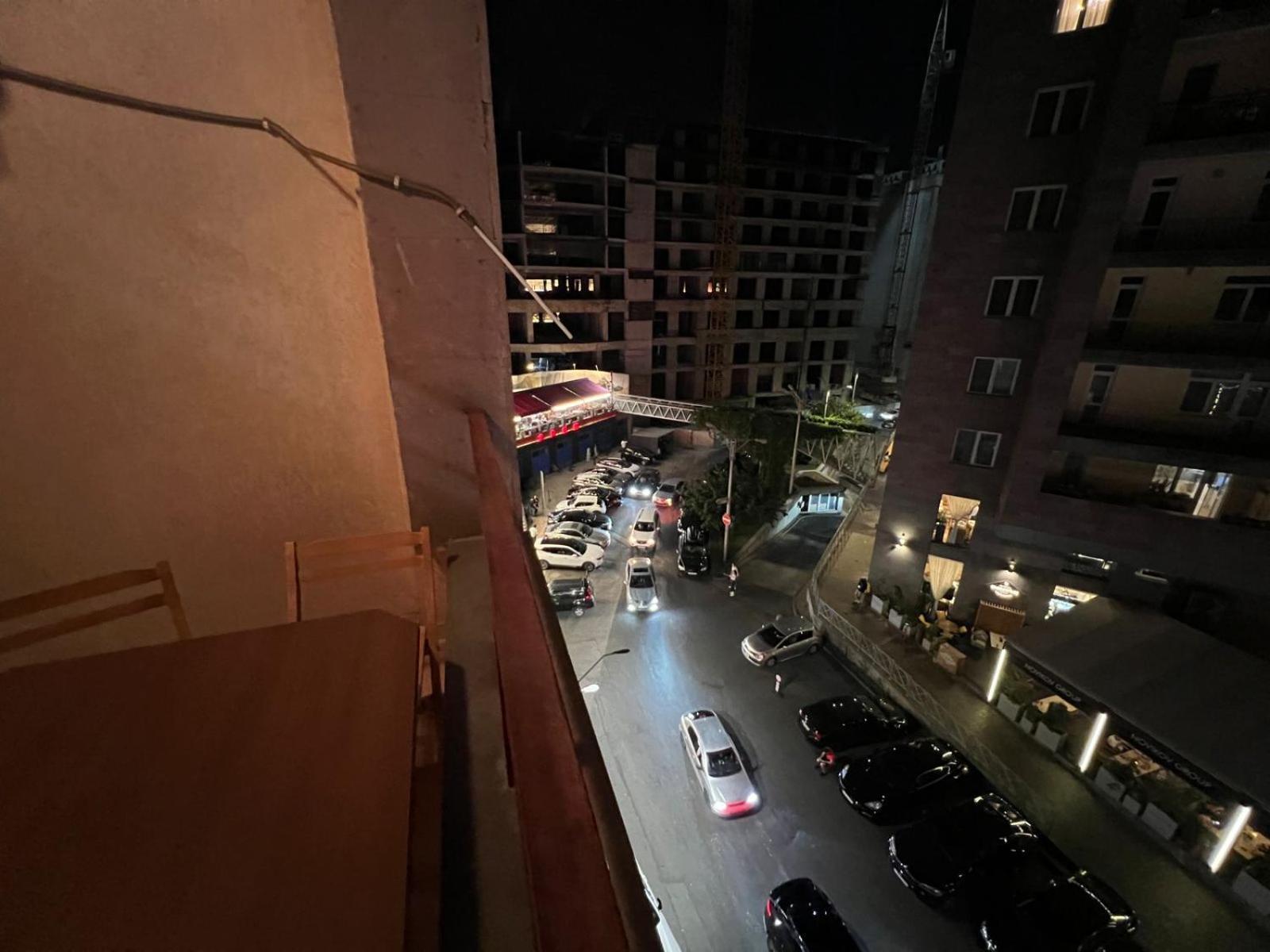 Rent Inn Yerevan On North Avenue Exterior foto
