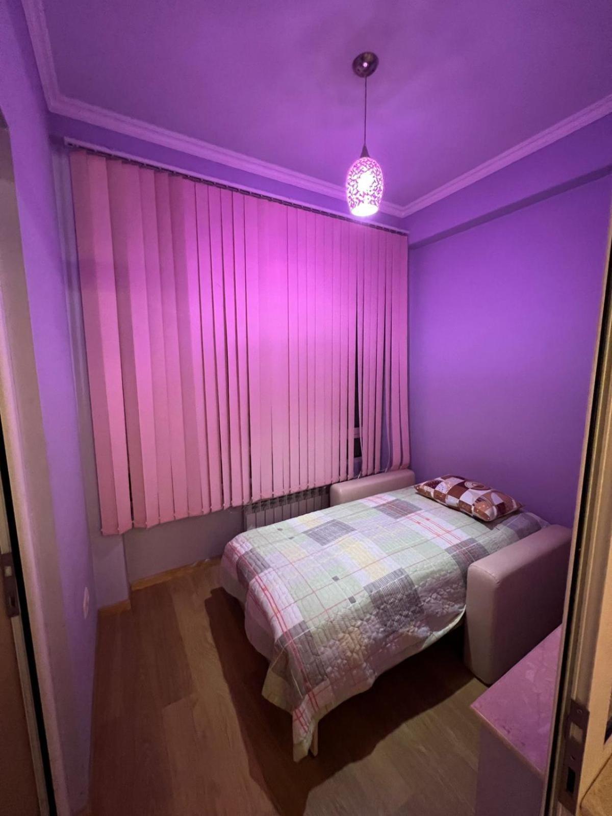 Rent Inn Yerevan On North Avenue Exterior foto