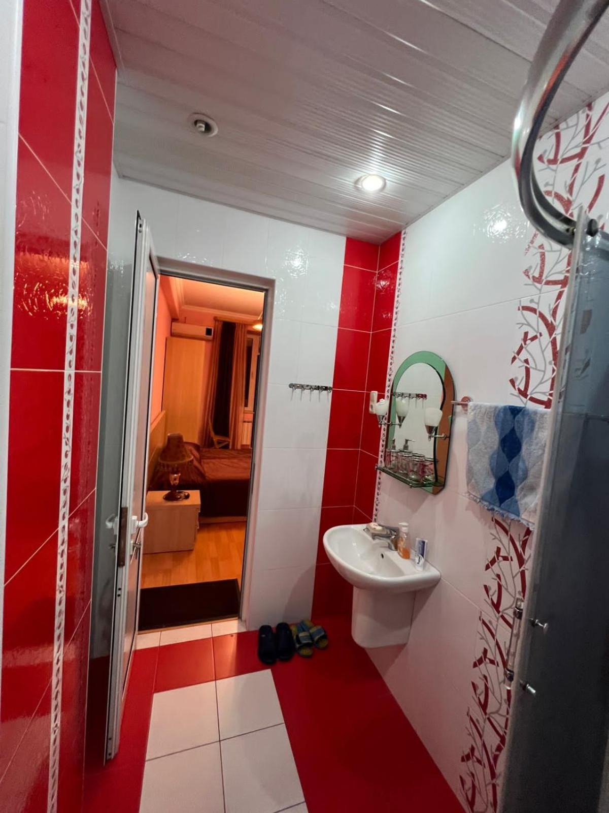 Rent Inn Yerevan On North Avenue Exterior foto