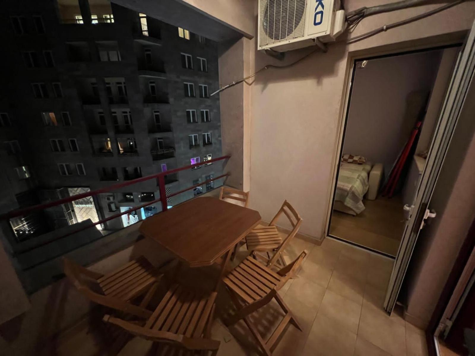 Rent Inn Yerevan On North Avenue Exterior foto
