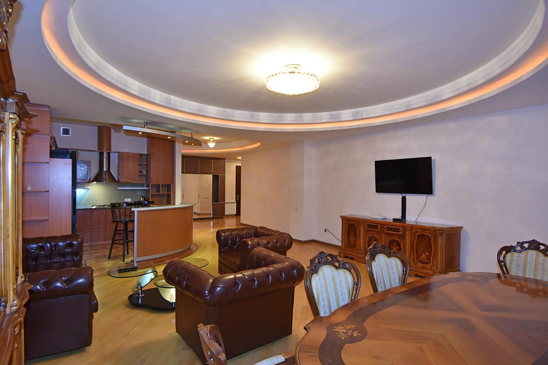 Rent Inn Yerevan On North Avenue Exterior foto